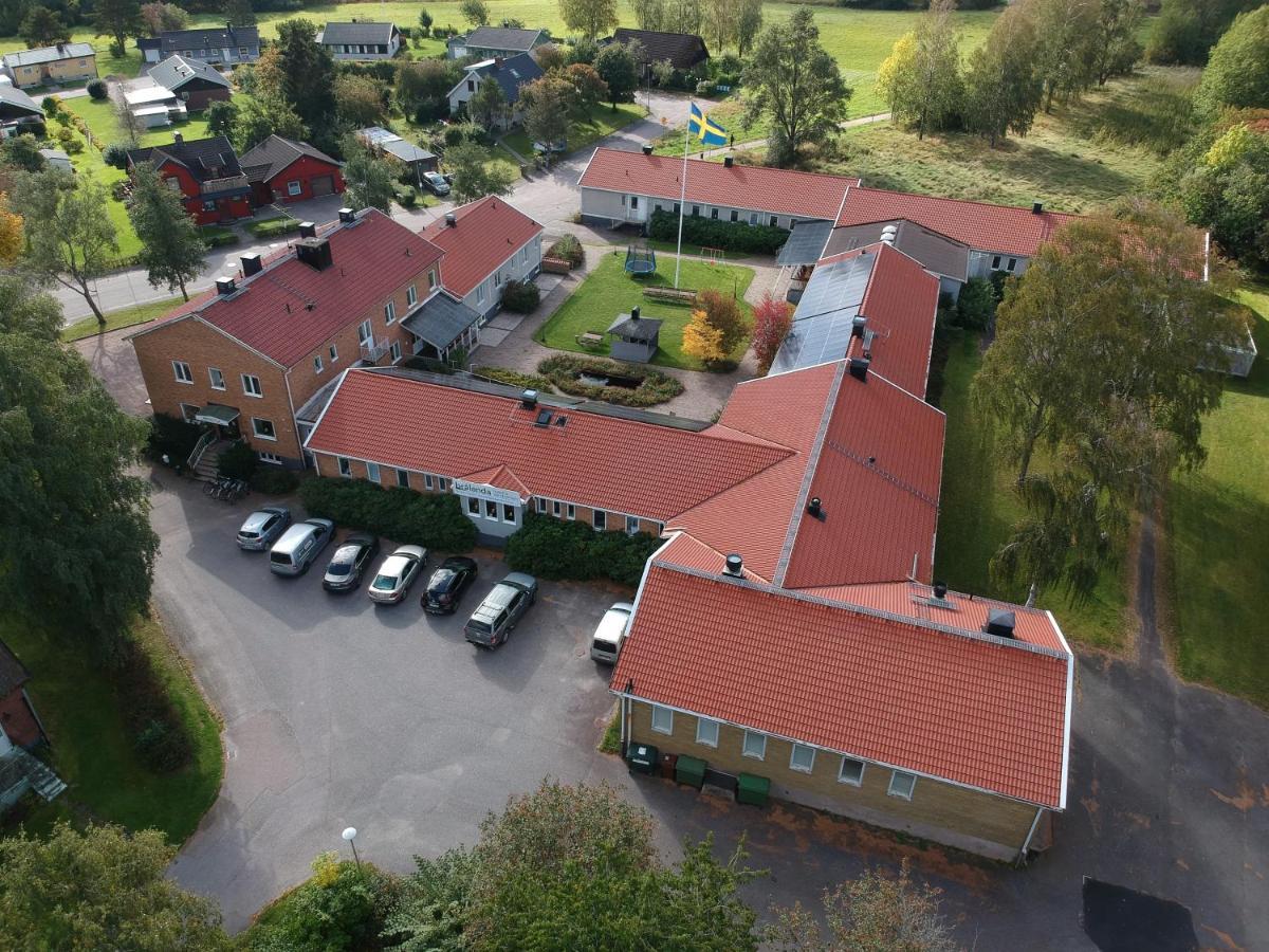 Bralanda Hotell Och Vandrarhem Exterior foto